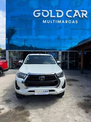 TOYOTA HILUX 2.8 D-4D TURBO DIESEL CD SRX 4X4 AUTOMÁTICO